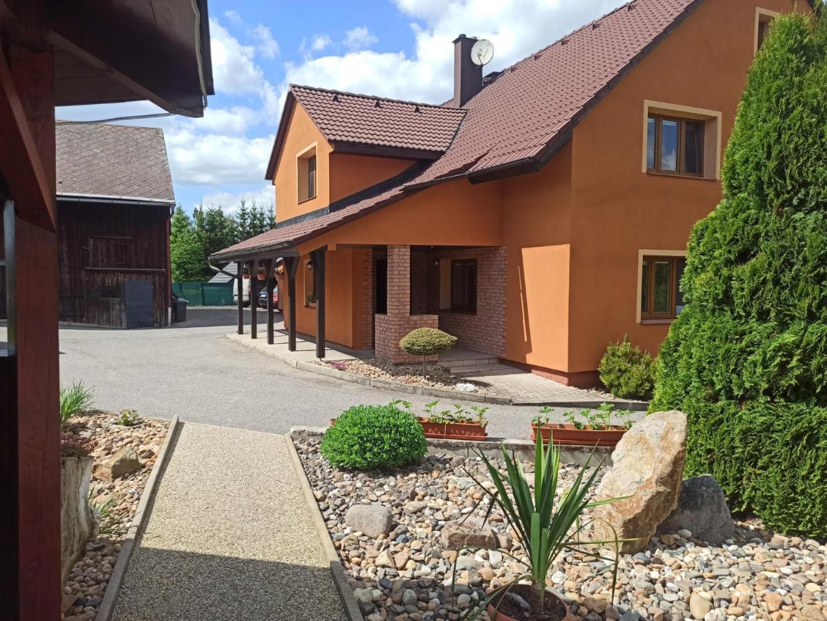 Apartman Vesele Ντέτσιν Εξωτερικό φωτογραφία